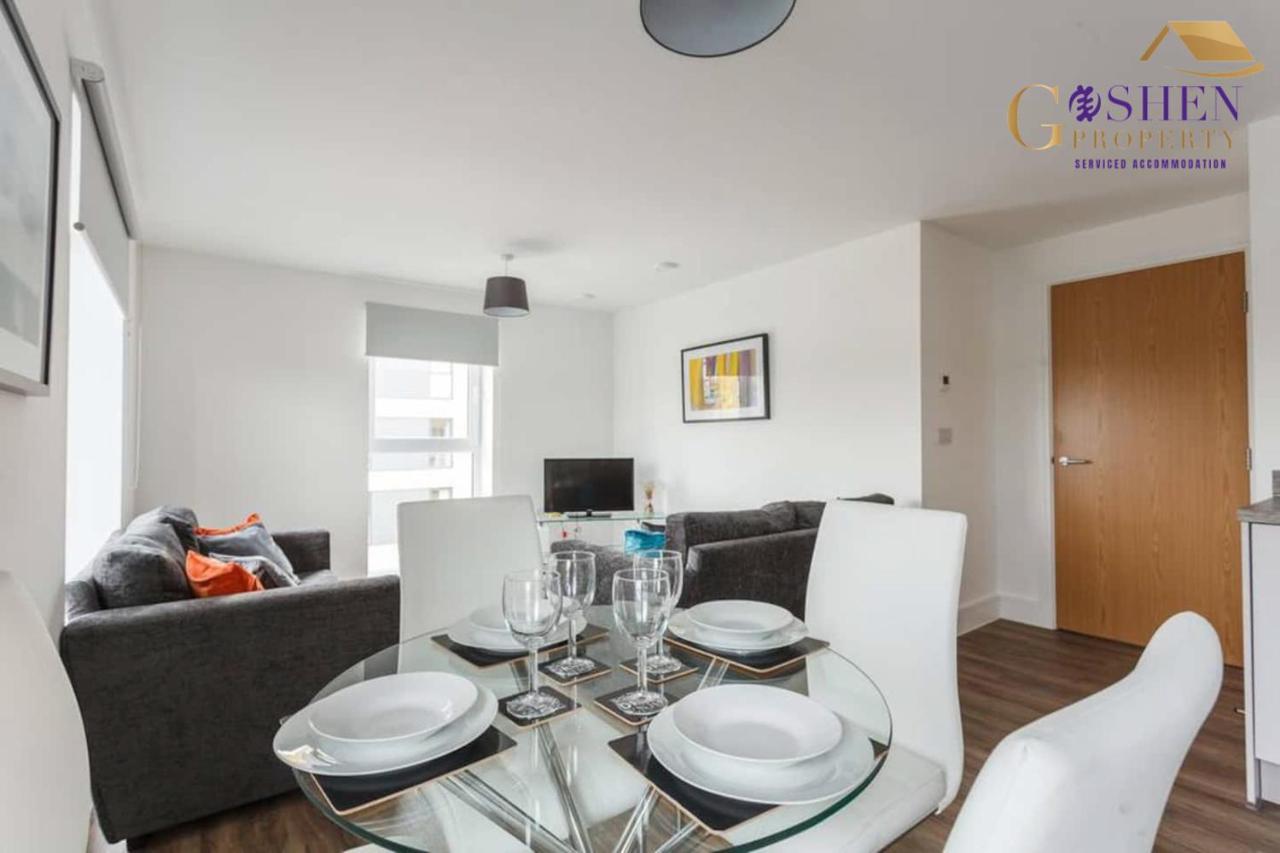 2 Bedroom Apartment Chapel Riverside At Goshen Property Serviced Accommodation Southampton, Free Wifi & Parking Exterior photo