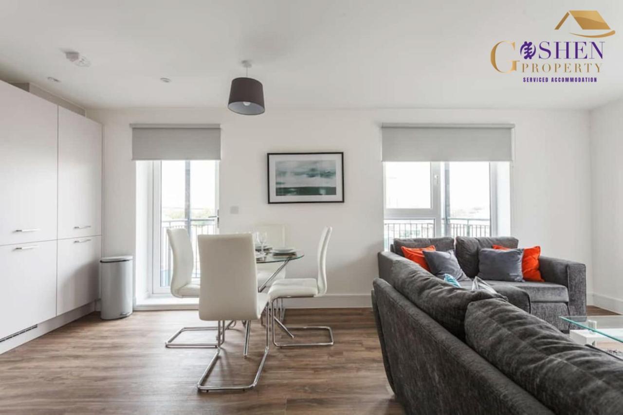2 Bedroom Apartment Chapel Riverside At Goshen Property Serviced Accommodation Southampton, Free Wifi & Parking Exterior photo
