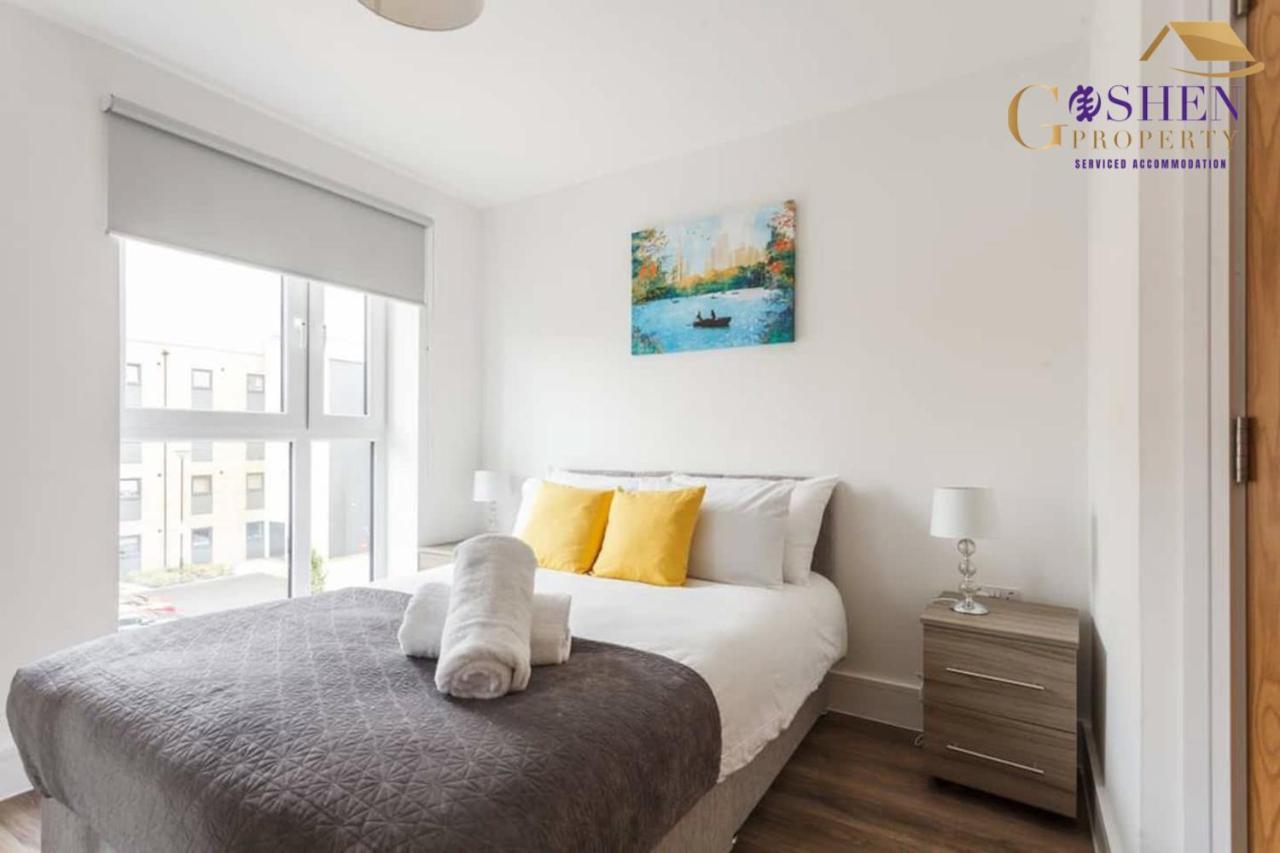 2 Bedroom Apartment Chapel Riverside At Goshen Property Serviced Accommodation Southampton, Free Wifi & Parking Exterior photo